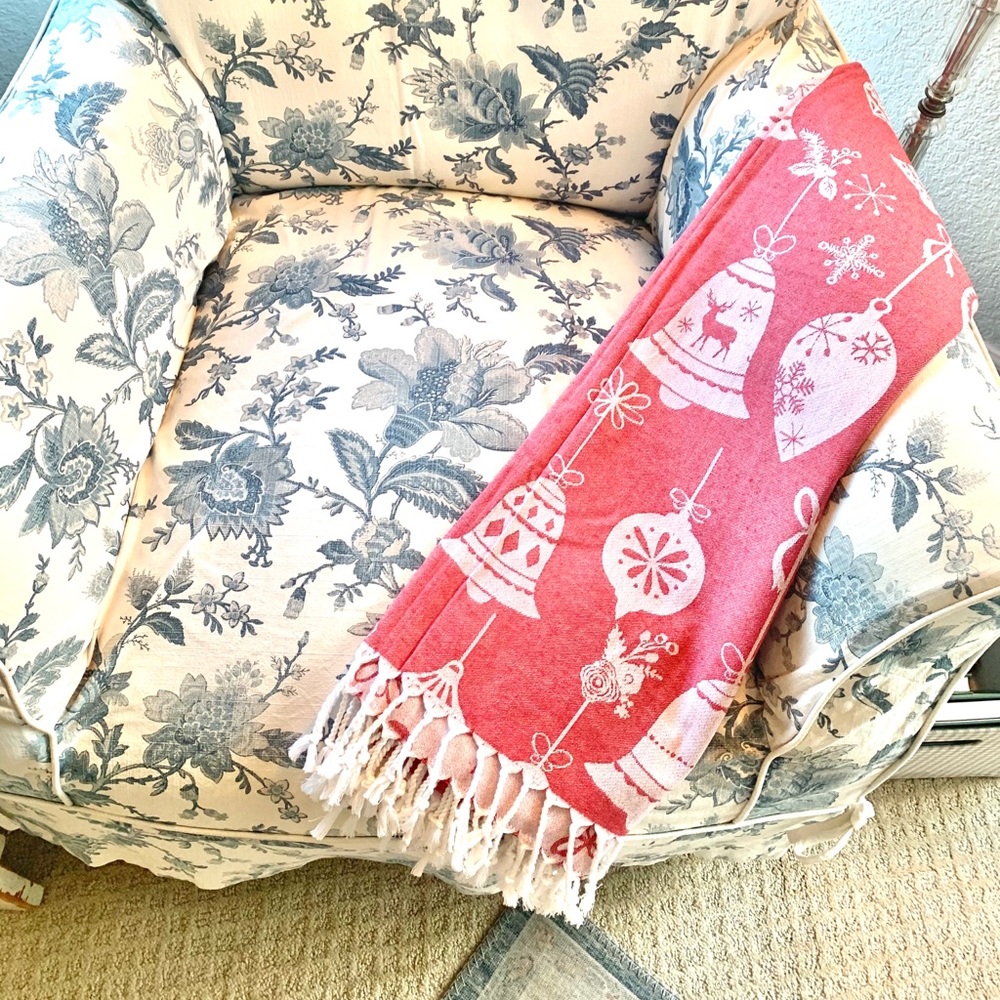 Turkish Christmas Throw Coverlet